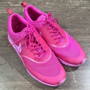Nike Women's Fuchsia Lace-Up Sneakers